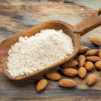 Бадемово брашно