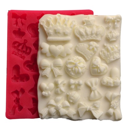 Силиконов калъп "Сърца, корони и панделки"