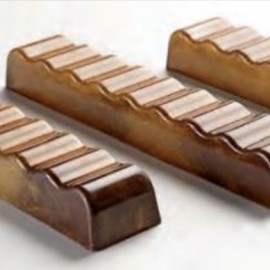 Поликарбонатна форма бонбон "Wavy бар"