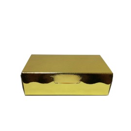 Позлатена кутия за бонбони