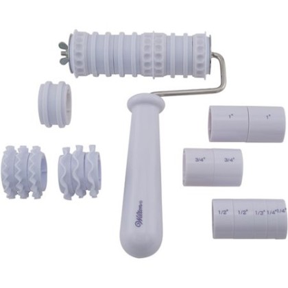 Валяк кутер за панделки