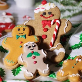 Комплект метални кутери "Джинджифилово човече"