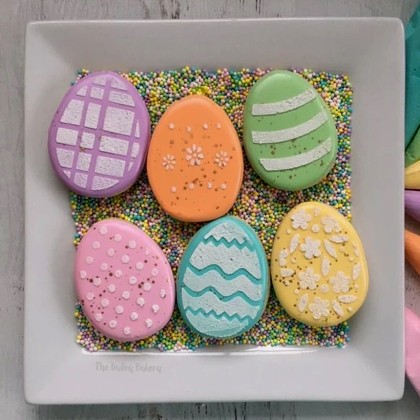 Пластмасов кутер "Яйце"