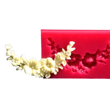 Силиконов калъп "Огънат бордюр с цветя"