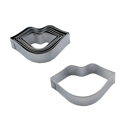 Комплект метални кутери "Устни" - 7 елемента